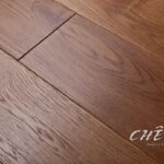 Deski drewniane w kolorze Terra, podłoga drewniana wyprodukowana przez firmę CHENE
